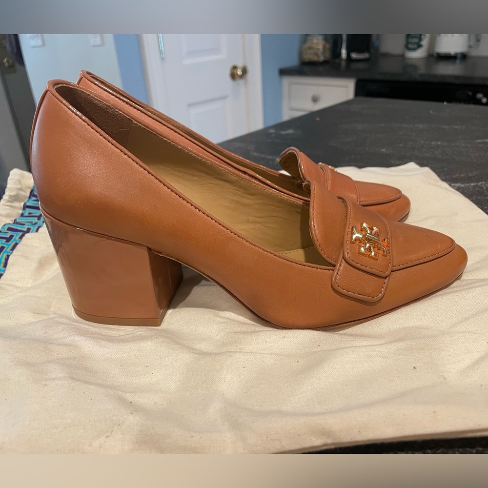 Tory Burch Kira Pumps size 6.5